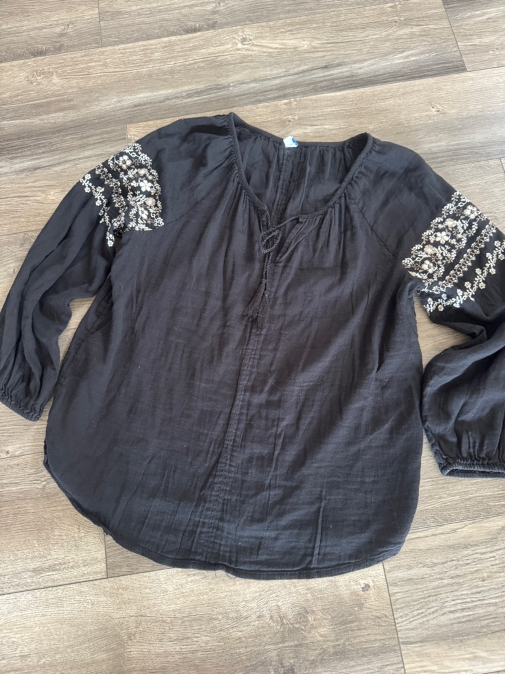 Old Navy Black Embroidered Boho Peasant Blouse Tassel Tie Large - Picture 2 of 11